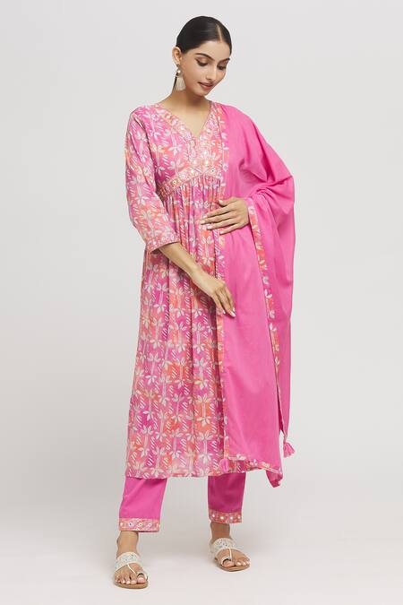 Buy Naintara Bajaj Pink Cotton Embroidery, Mirrors V-neck Florid Print Aliya Cut Kurta Pant Set Buy_Naintara Bajaj_Pink Cotton Embroidery, Mirrors V-neck Florid Print Aliya Cut Kurta Pant Set