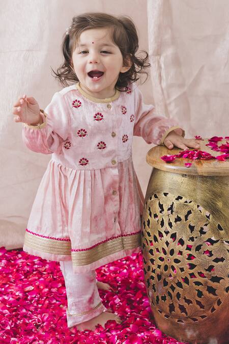 Buy_Tiber Taber_Pink Viscose Embroidery Floral Butti Angrakha Kurta And Pyjama Set