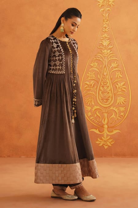 Buy Inej Brown Velvet Sequins, Beads, Tassels Round Neck Floral Embroidered Anarkali Set Online at Aza Fashions Buy_Inej_Brown Velvet Sequins, Beads, Tassels Round Neck Floral Embroidered Anarkali Set _Online_at_Aza_Fashions