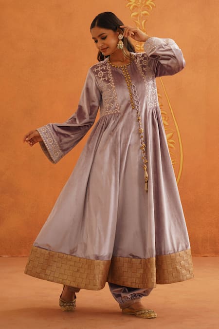 Buy_Inej_Purple Velvet Sequins, Beads, Tassels Embroidered Anarkali Set With Dupatta _Online_at_Aza_Fashions