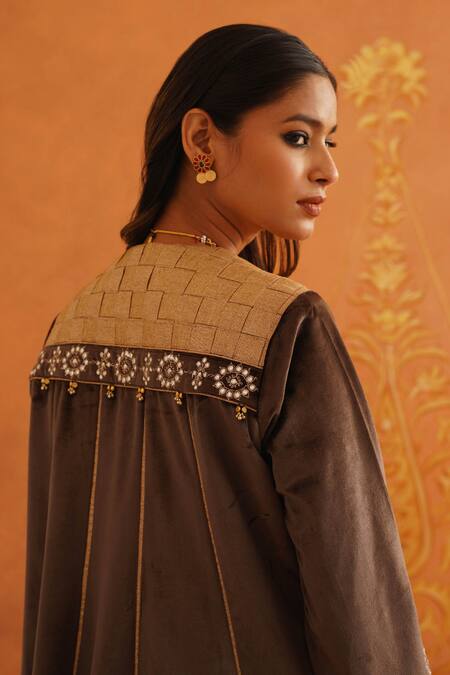 Inej_Brown Velvet Beads V-neck Floral Embroidered Kurta Gharara Set _at_Aza_Fashions