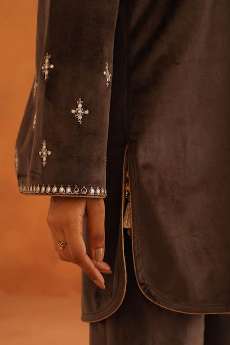 Shop_Inej_Brown Velvet Beads Square Neck Floral Embroidered Tunic And Pant Set _Online_at_Aza_Fashions