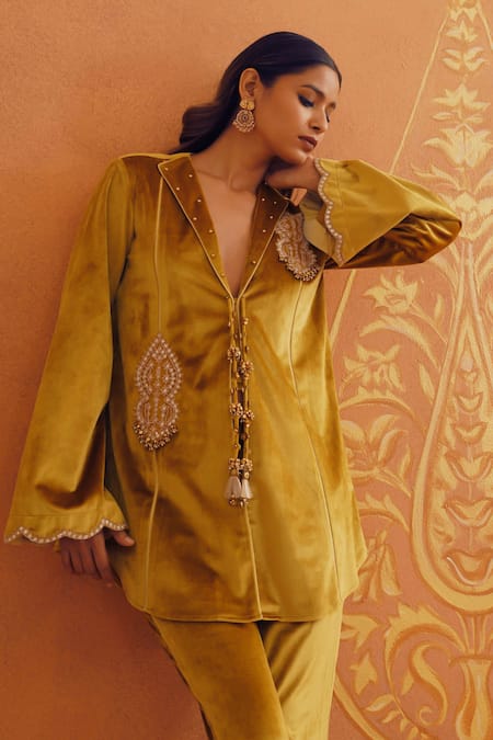 Buy_Inej_Yellow Velvet Beads Square Neck Floral Embroidered Tunic And Pant Set _Online_at_Aza_Fashions