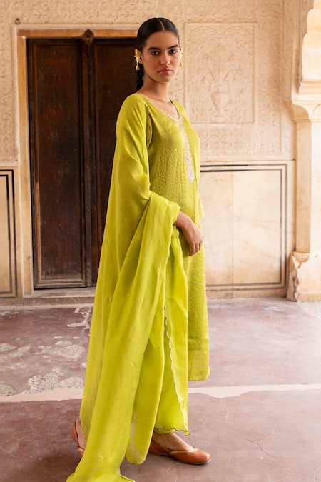 Shop_Karaj Jaipur_Green Silk, Muslin, Organza Sequins, Mirrors Split V-neck Embroidered Kurta Set _Online_at_Aza_Fashions