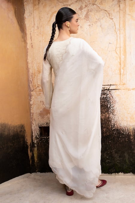 Karaj Jaipur Zari Embroidered Kurta & Pant Set 