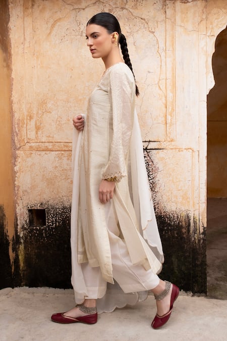 Buy_Karaj Jaipur_Cream Silk, Muslin, Organza Zari, Mirrors, Sequins Embroidered Kurta And Pant Set _Online_at_Aza_Fashions