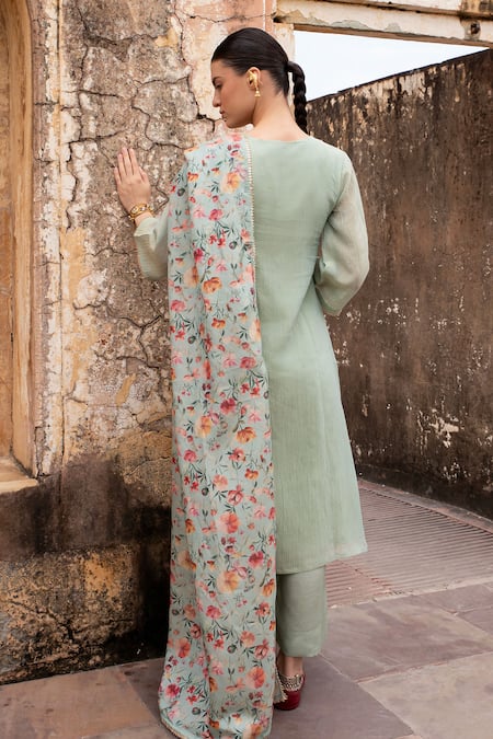 Shop_Karaj Jaipur_Green Silk, Cotton, Organza Beads, Embroidery V-neck Floral Kurta Set _at_Aza_Fashions