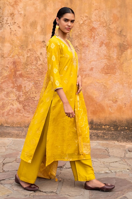 Buy Karaj Jaipur Yellow Kota Doria, Cotton Tassels V-neck Banarasi Embroidered Kurta And Pant Set Online at Aza Fashions Buy_Karaj Jaipur_Yellow Kota Doria, Cotton Tassels V-neck Banarasi Embroidered Kurta And Pant Set _Online_at_Aza_Fashions