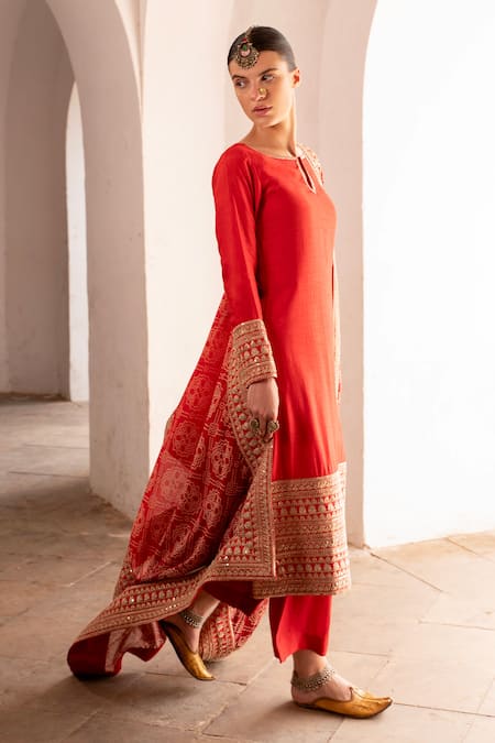 Karaj Jaipur_Red Muslin, Silk Embroidery, Sequins, Gota Patti Marodi Straight Kurta Set _Online_at_Aza_Fashions