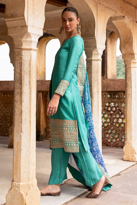 Buy_Karaj Jaipur_Blue Silk, Muslin Embroidery, Diamonds Round Neck Dori Kurta Set _Online_at_Aza_Fashions