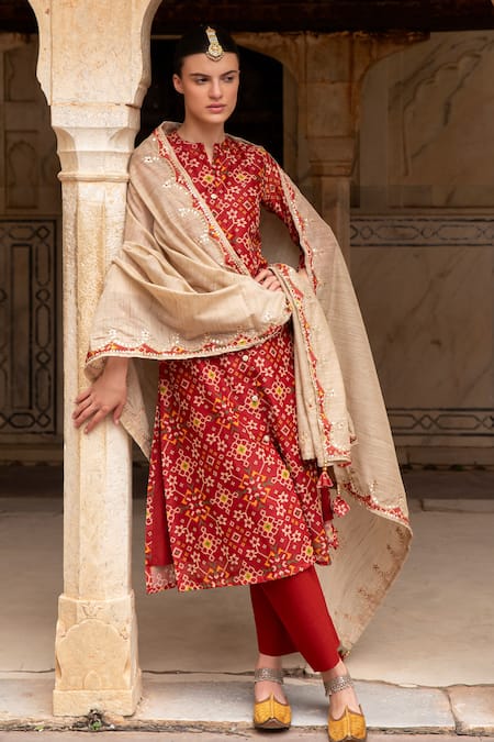 Karaj Jaipur_Red Chanderi, Cotton Tassels, Gota Patti, Mirrors, Patola Print Kurta Set _at_Aza_Fashions