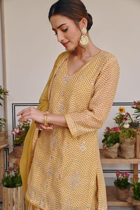 Shop_Karaj Jaipur_Yellow Chanderi, Kota Doria Embroidery, Chevron Print Kurta And Sharara Set _Online_at_Aza_Fashions