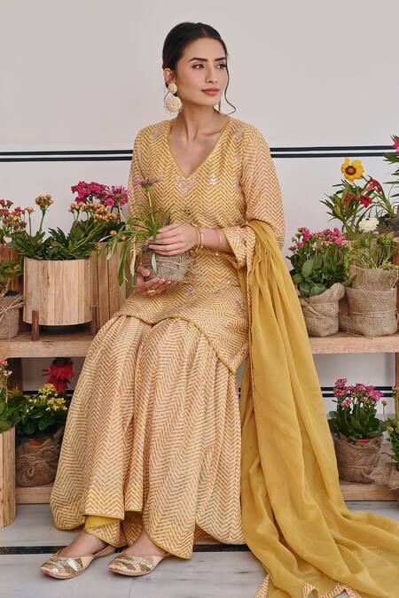 Buy_Karaj Jaipur_Yellow Chanderi, Kota Doria Embroidery, Chevron Print Kurta And Sharara Set 