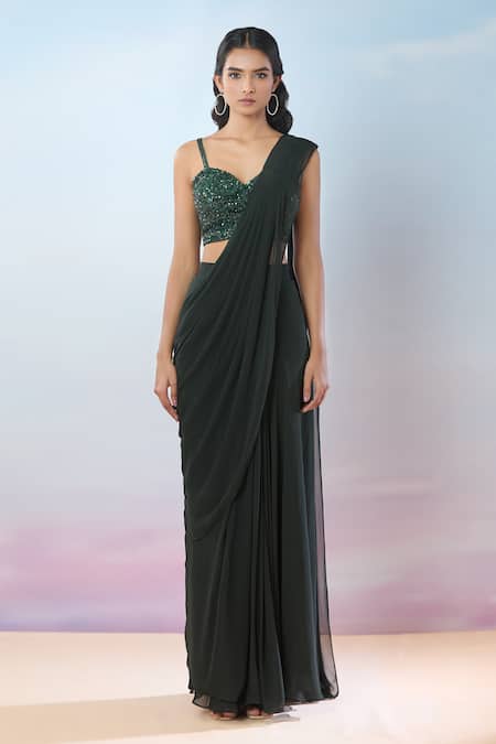 Shop Samyukta Singhania Green Net, Georgette Sequins, Beads, Floral Embroidered Pre-draped Saree Set Shop_Samyukta Singhania_Green Net, Georgette Sequins, Beads, Floral Embroidered Pre-draped Saree Set