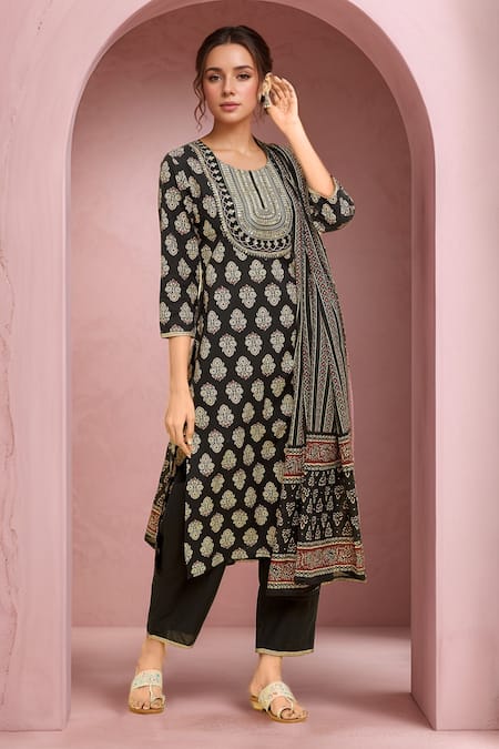 Samyukta Singhania Black Pure Cotton Printed Floral Round Pattern Straight Kurta Set 