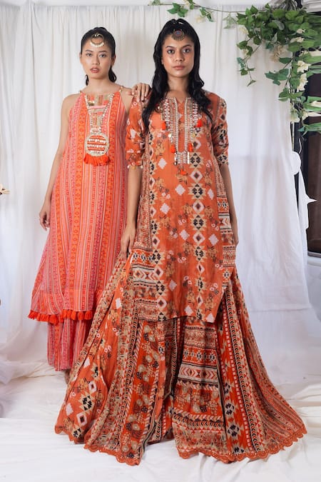 Buy_Lavina Sippy_Orange Chanderi Mirrors Embroidered Kurta And Lehenga Set _Online_at_Aza_Fashions
