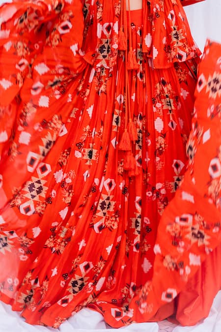 Lavina Sippy Abstract Floral Print Kedia Top & Lehenga 