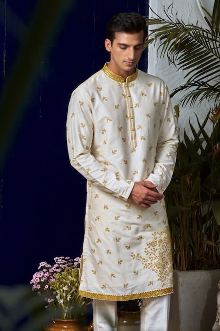 Buy_Philocaly_White Cotton, Silk Embroidery Floral Kurta And Trouser Set _Online_at_Aza_Fashions