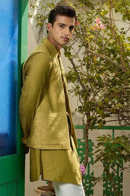 Philocaly Green Cotton, Silk Fringe Fray Embroidered Bundi Online at Aza Fashions Philocaly_Green Cotton, Silk Fringe Fray Embroidered Bundi _Online_at_Aza_Fashions