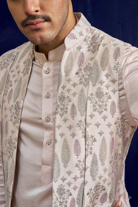 Shop Philocaly Pink Cotton, Silk Embroidery Thread Bundi Kurta Set Shop_Philocaly_Pink Cotton, Silk Embroidery Thread Bundi Kurta Set