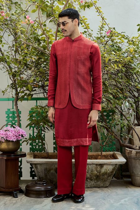 Philocaly_Red Cotton, Silk Embroidery Chevron Bundi _Online_at_Aza_Fashions