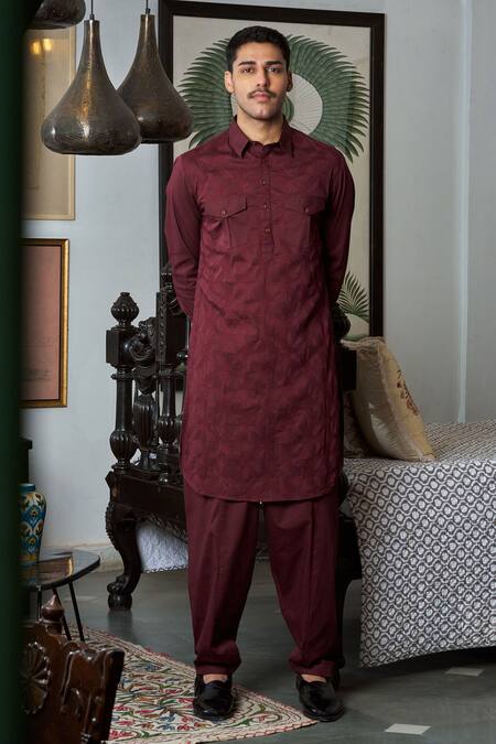 Buy Philocaly Maroon Cotton, Lycra Embroidery Geometric Pathani Kurta Online at Aza Fashions Buy_Philocaly_Maroon Cotton, Lycra Embroidery Geometric Pathani Kurta _Online_at_Aza_Fashions