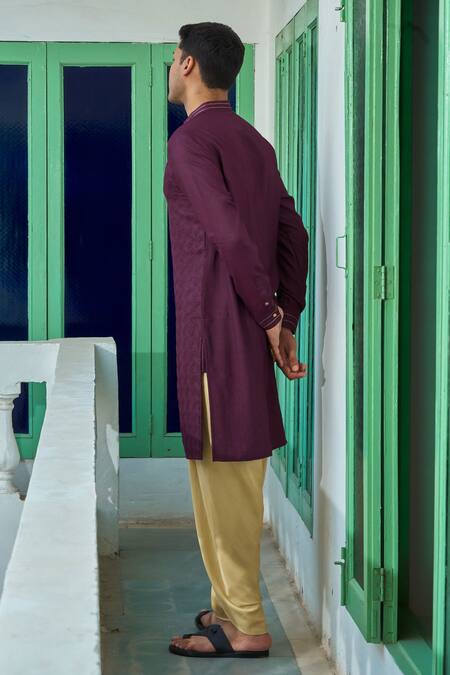 Shop Philocaly Wine Cotton, Silk Embroidery Geometric Jaal Kurta at Aza Fashions Shop_Philocaly_Wine Cotton, Silk Embroidery Geometric Jaal Kurta_at_Aza_Fashions