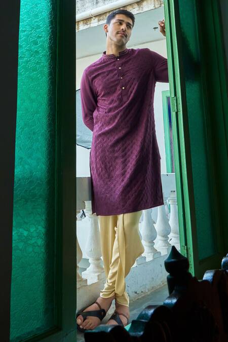 Shop Philocaly Wine Cotton, Silk Embroidery Geometric Jaal Kurta Shop_Philocaly_Wine Cotton, Silk Embroidery Geometric Jaal Kurta
