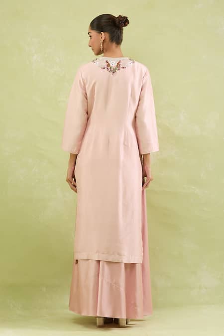 Shop_Prisho_Pink Chiffon Embroidery, Zari, Sequins, Beads Round Neck Floral Kurta Set 