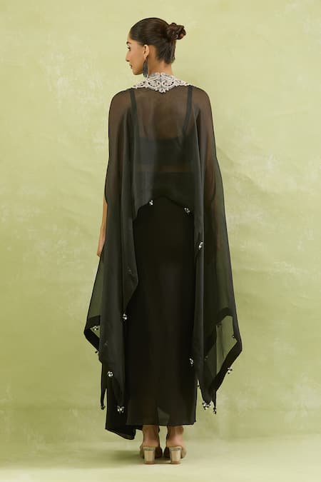 Prisho Embroidered Black Kaftan & Blouse Set 