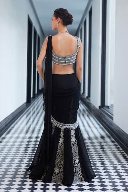 Charu And Vasundhara Black Embroidered Pre-Draped Saree Set 