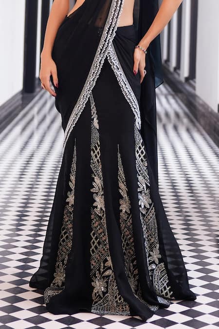 Buy_Charu And Vasundhara_Black Taffeta, Tussar, Viscose, Organza, Net, Embroidered Pre-draped Saree Set _Online_at_Aza_Fashions