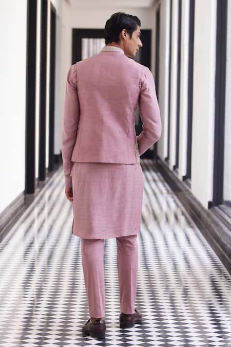 Shop Charu And Vasundhara Pink Muslin Cut Work, Pearls, Sequins, Beads Embroidered Bundi Kurta Set at Aza Fashions Shop_Charu And Vasundhara_Pink Muslin Cut Work, Pearls, Sequins, Beads Embroidered Bundi Kurta Set _at_Aza_Fashions