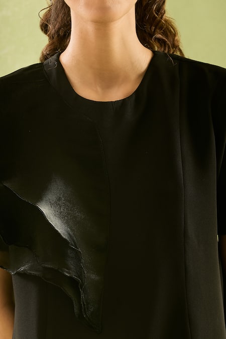 Buy_Naintara Bajaj_Black Neoprene Round Neck Solid Asymmetric Ruffled Sleeve Midi Dress _Online_at_Aza_Fashions