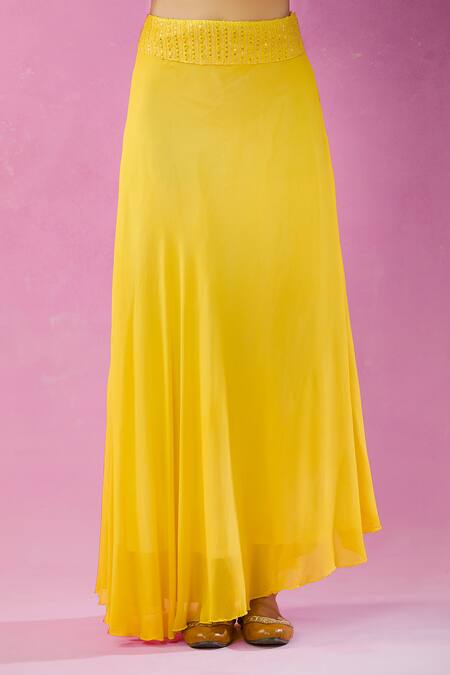 Kunwarani Ritu_Yellow Georgette Embroidery Round Neck Chikankari Jacket And Skirt Set _Online_at_Aza_Fashions