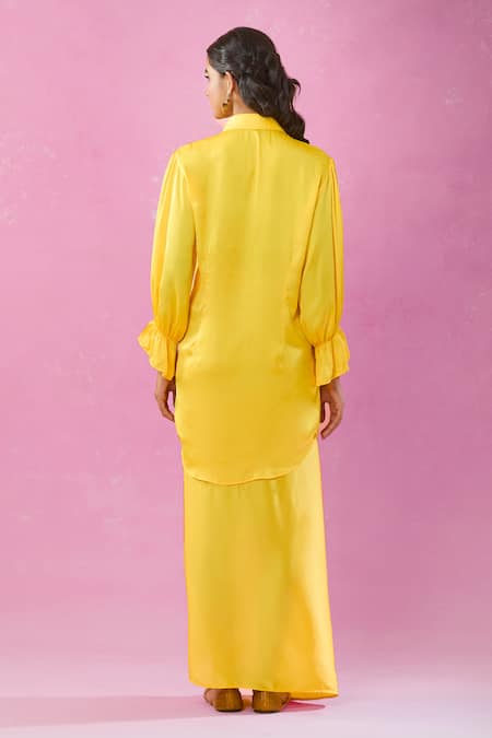 Kunwarani Ritu Zardozi Embroidered Shirt & Skirt Set 