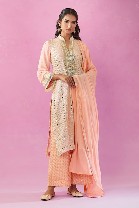 Buy_Kunwarani Ritu_Peach Georgette Mirrors, Sequins, Pearls, Embroidery Mandarin Work Kurta Set _Online_at_Aza_Fashions