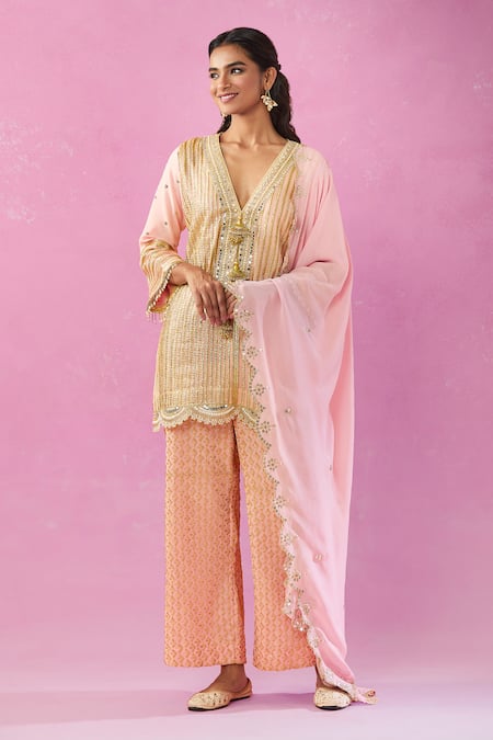 Buy Kunwarani Ritu Peach Georgette Mirrors, Sequins, Zari, Embroidery V-neck Stripe Kurta Set Online at Aza Fashions Buy_Kunwarani Ritu_Peach Georgette Mirrors, Sequins, Zari, Embroidery V-neck Stripe Kurta Set _Online_at_Aza_Fashions