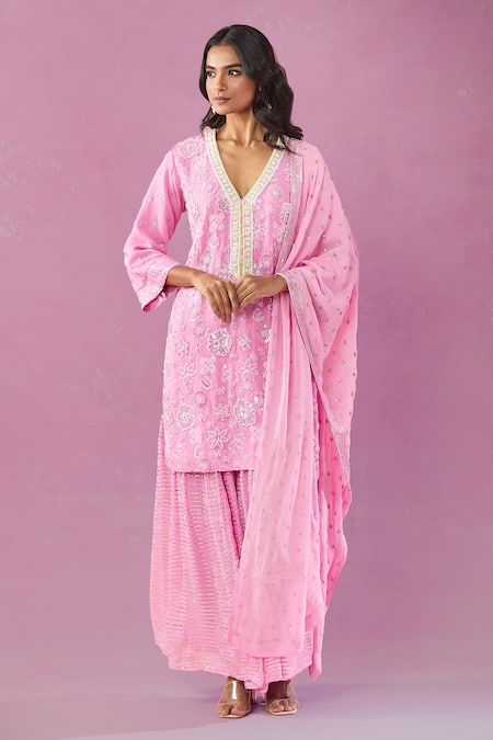 Kunwaraniritu Floral Embroidered Pink Kurta Gharara Set 