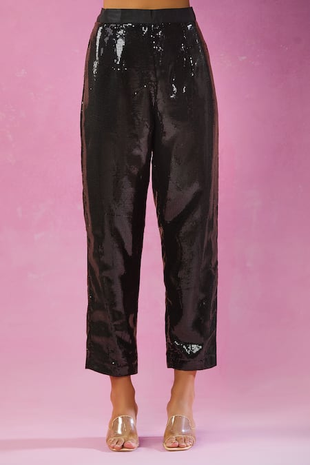 Shop_Kunwarani Ritu_Black Georgette Sequins V-neck Butti Embroidered Tunic And Pant Set _Online_at_Aza_Fashions