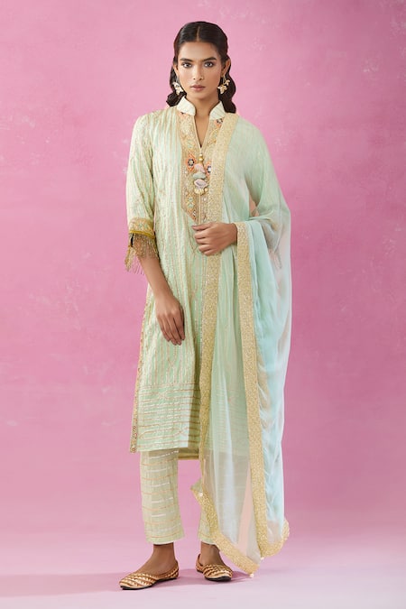 Kunwaraniritu Gota Patti Embroidered Kurta Pant Set 