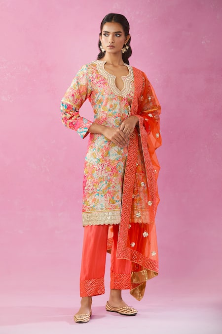 Kunwarani Ritu Orange Cotton, Chiffon Gota Patti, Embroidery Sweetheart Floral Kurta Pant Set at Aza Fashions Kunwarani Ritu_Orange Cotton, Chiffon Gota Patti, Embroidery Sweetheart Floral Kurta Pant Set _at_Aza_Fashions