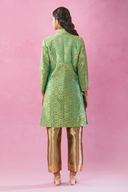 Kunwarani Ritu Floral Brocade Jacket & Pant Set 