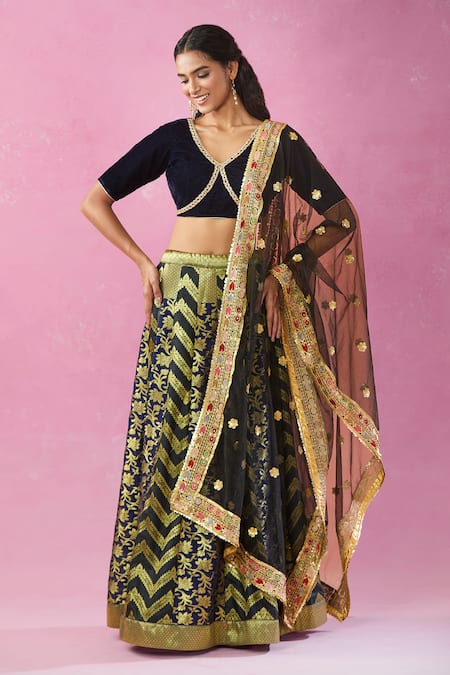 Shop_Kunwarani Ritu_Black Brocade, Silk, Chiffon Sequins, Floral Banarasi Pattern Lehenga Set _Online_at_Aza_Fashions