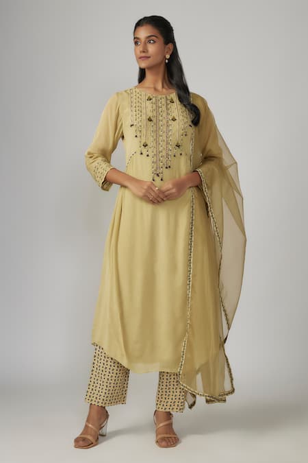 Sandhya Shah Aasha Asymmetric Embroidered Kurta Pant Set 