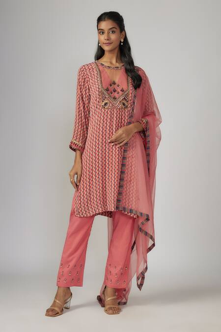 Buy_Sandhya Shah_Pink Organza, Crepe, Silk Beads, Sequins, Cut Work Mirror Embroidered Kurta Set 