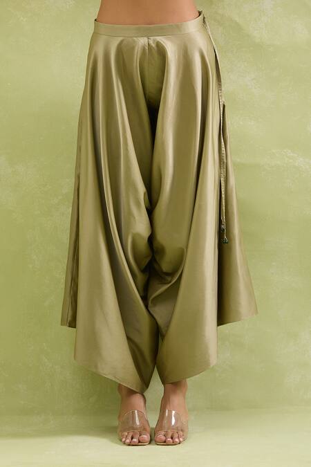 Buy_Prisho_Brown Silk V-neck Floral Dori Embellished Kaftan And Pant Set _Online_at_Aza_Fashions