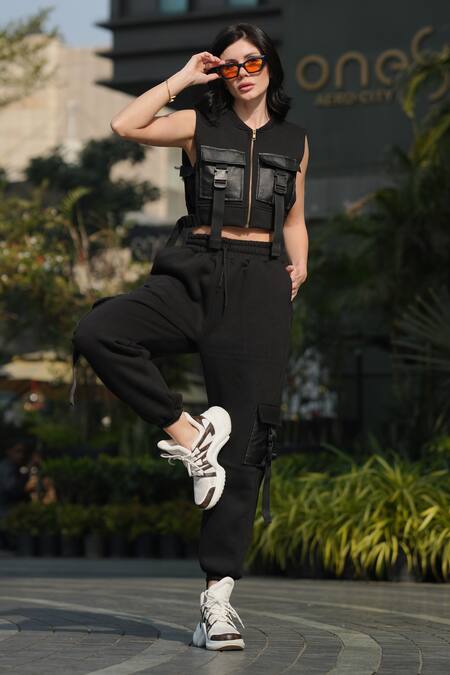 The Episode Buckle Detail Black Vest & Joggers Set 