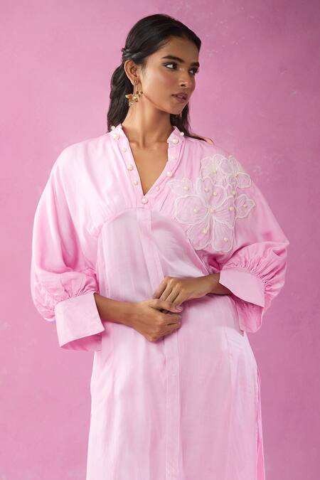 Kunwarani Ritu Pink Cotton Pearls, Cut Work Collared Embellished Kurta And Salwar Set at Aza Fashions Kunwarani Ritu_Pink Cotton Pearls, Cut Work Collared Embellished Kurta And Salwar Set _at_Aza_Fashions