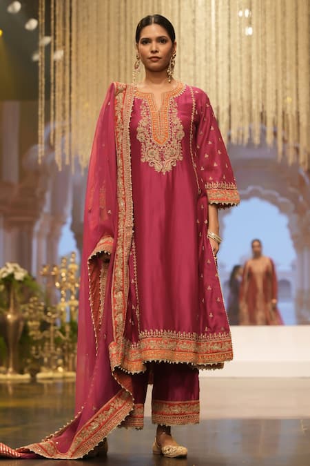 Sheetal Batra Aamish Kirandori Embroidered Kurta Palazzo Set 